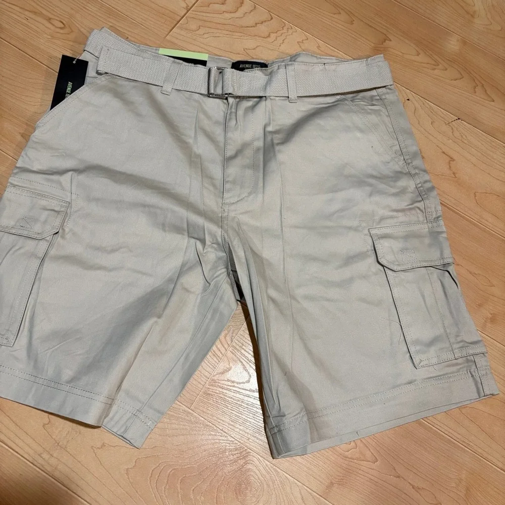 Avenue‎ 1975 New York Mens 30 Cargo Shorts Beige Khaki Belted NWT